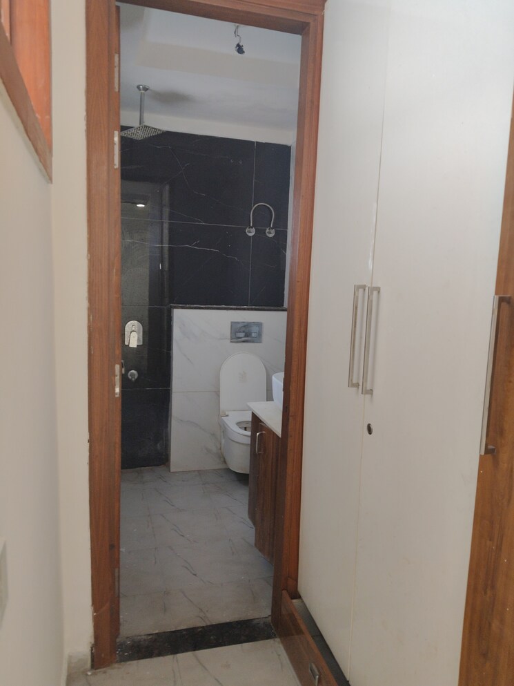 undefined, sector 45 3 Bedroom 250 Sq.Ft. Builder Floor In Sector 45 Faridabad 9674388