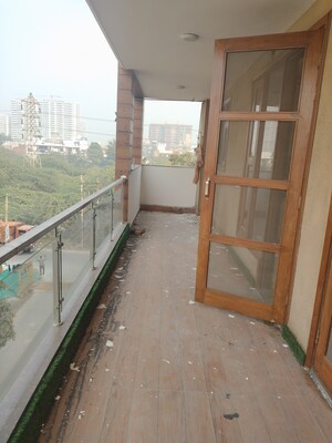 Balcony in 3 BHK Builder Floor at Sector 45 – for Rent