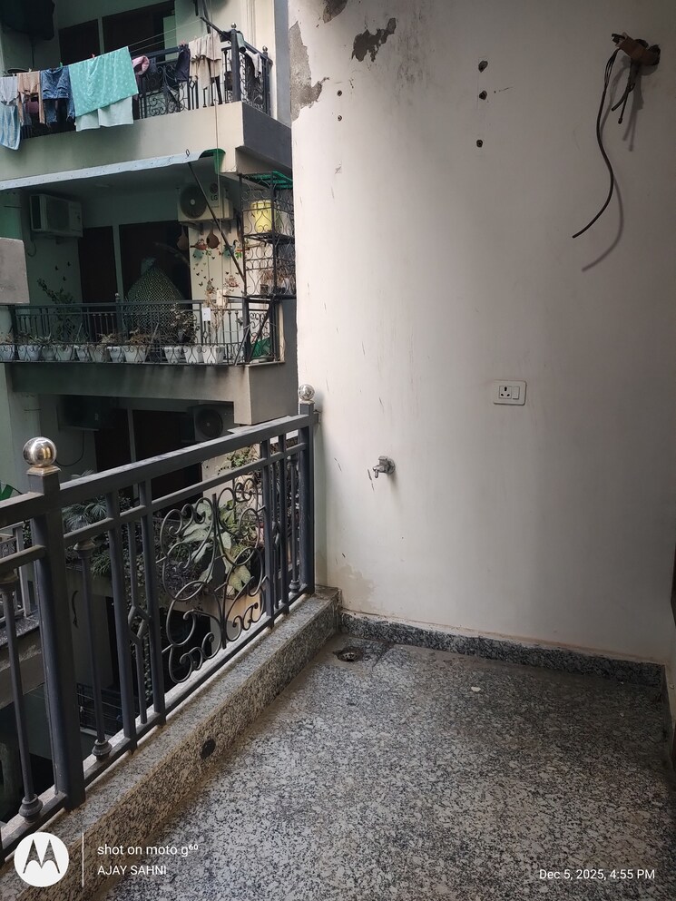 Balcony, mehrauli 2 Bedroom 750 Sq.Ft. Builder Floor In Mehrauli Delhi 9674397
