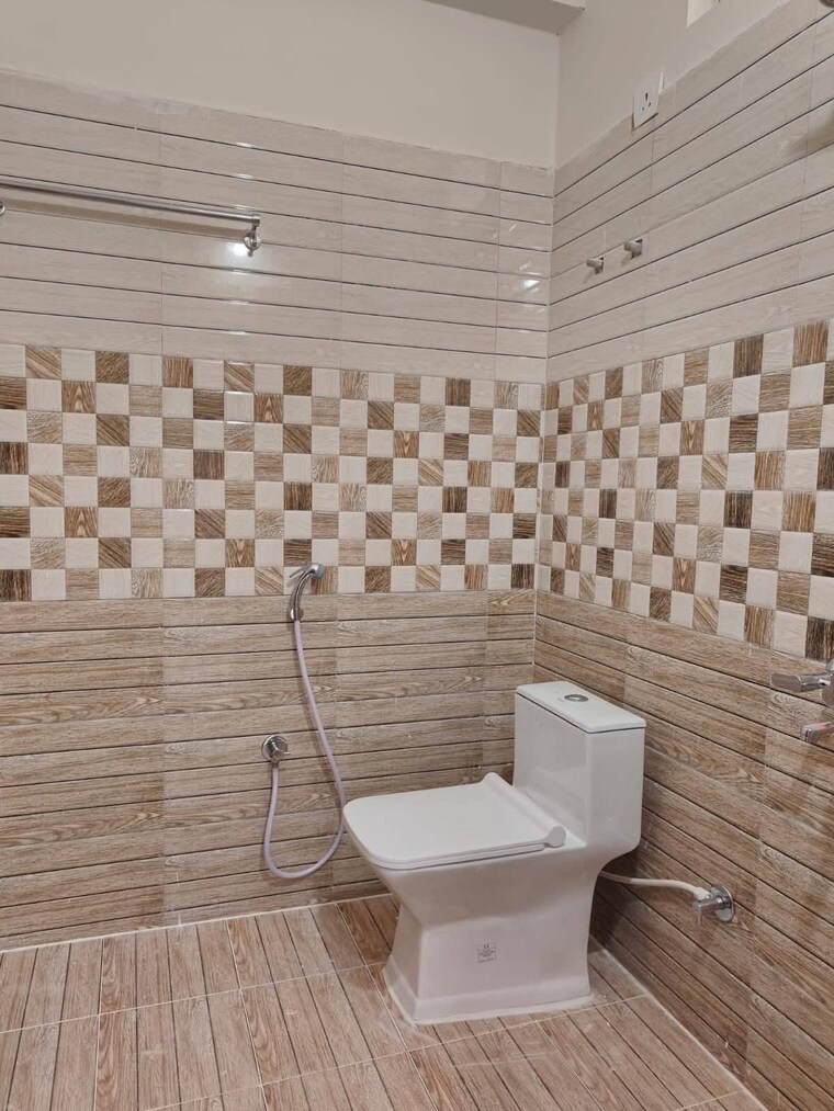 Bathroom, kondapur 3 Bedroom 1750 Sq.Ft. Apartment In Kondapur Hyderabad 9674395