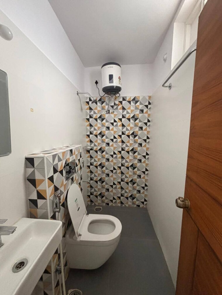 Bathroom, kondapur 3 Bedroom 1750 Sq.Ft. Apartment In Kondapur Hyderabad 9674395