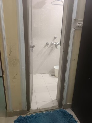 Master Bedroom in 3 BHK Apartment at Omega Windsor Greens, Faizabad Road – for Rent