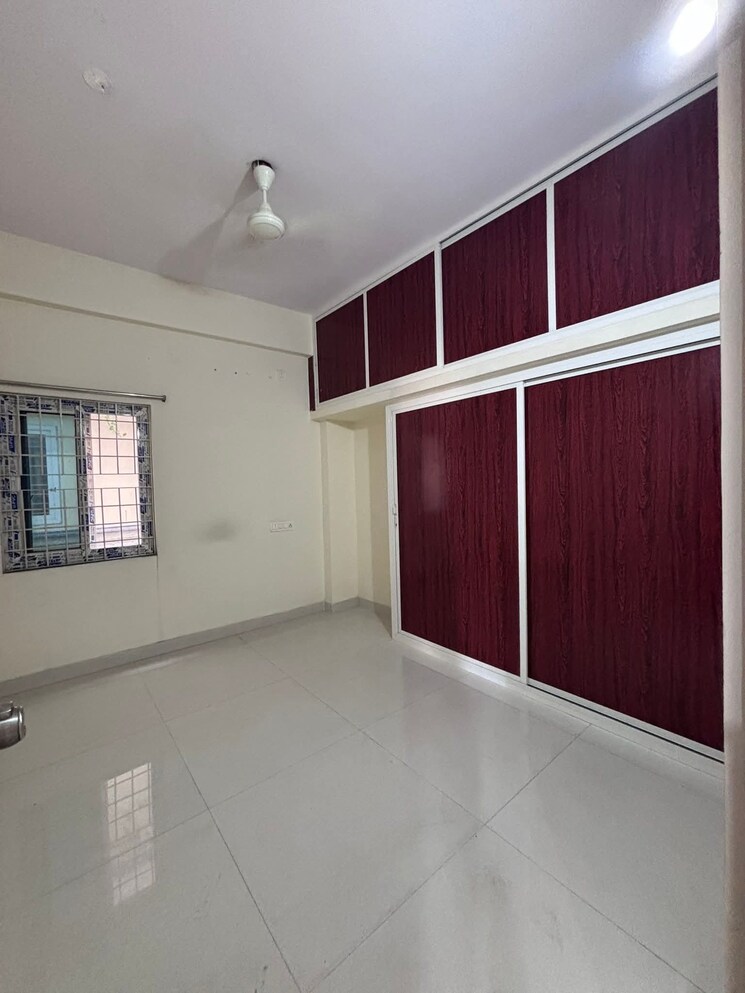 Room, solitaire-ragavendra 1 Bedroom 750 Sq.Ft. Apartment In Kondapur Hyderabad 9674412