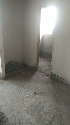 Room in 3 BHK Apartment at Apex Quebec, Siddharth Vihar – for Sale