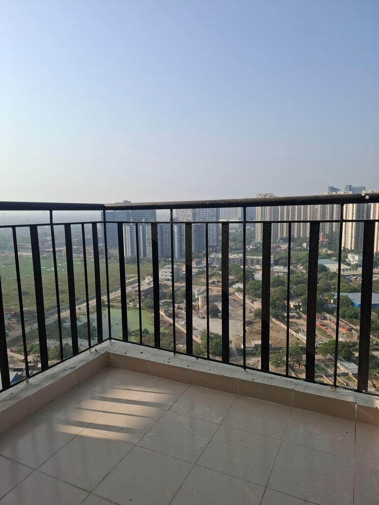 undefined, amrapali-dream-valley 1.5 Bedroom 585 Sq.Ft. Apartment In Tech Zone 4 Greater Noida Greater Noida 9674419