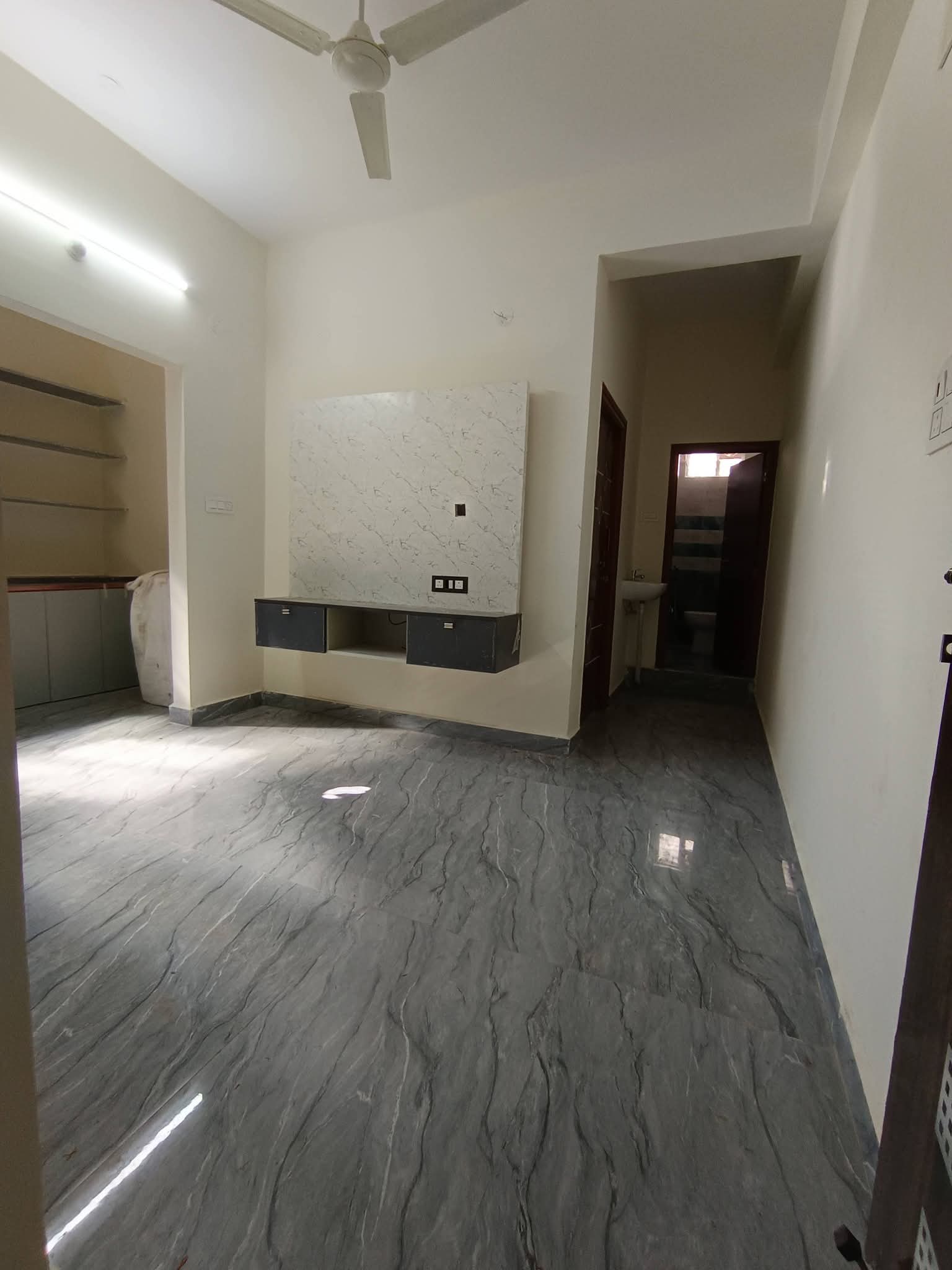 1 BHK Apartment For Rent in Raghavendra Colony 