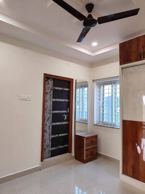 Room in 1 BHK Apartment at Kondapur – for Rent