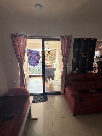 Furnished Amenities in 2 BHK Apartment at ARV Uthville, Kharadi – for Rent