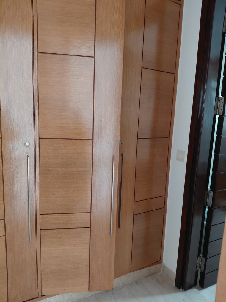 undefined, boutique-residential-apartments-c-253 3 Bedroom 2400 Sq.Ft. Builder Floor In Defence Colony Delhi 9674464