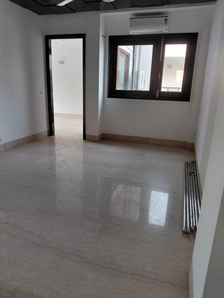 Room, boutique-residential-apartments-c-253 3 Bedroom 2400 Sq.Ft. Builder Floor In Defence Colony Delhi 9674464