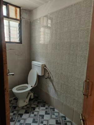 Bathroom in 2 BHK Apartment at Morabadi – for Rent