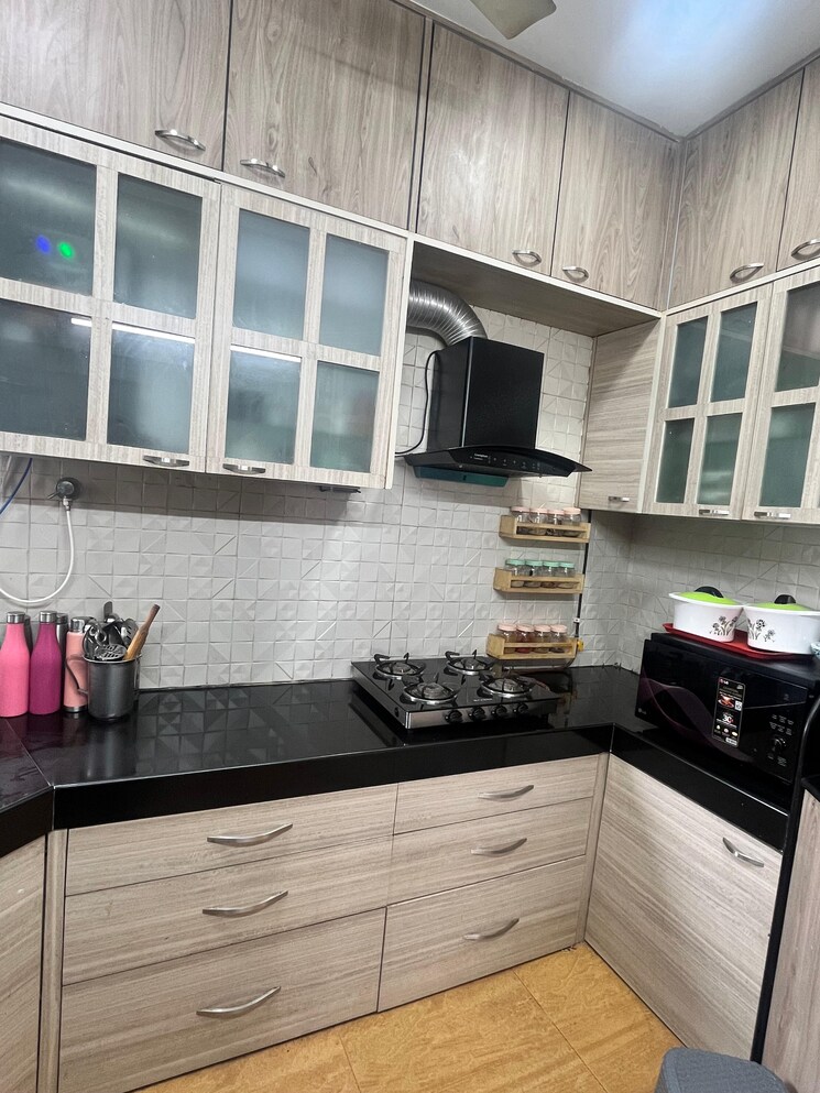 Kitchen, oberoi-springs 4 Bedroom 2400 Sq.Ft. Apartment In Andheri West Mumbai 9674476