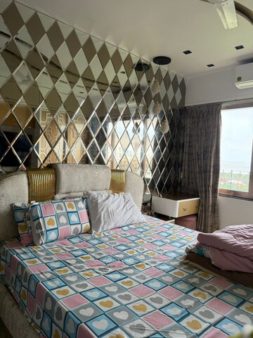 Bedroom in 4 BHK Apartment at Oberoi Springs, Andheri West – for Rent