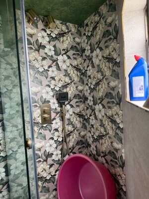 Furnished Amenities in 4 BHK Apartment at Oberoi Springs, Andheri West – for Rent