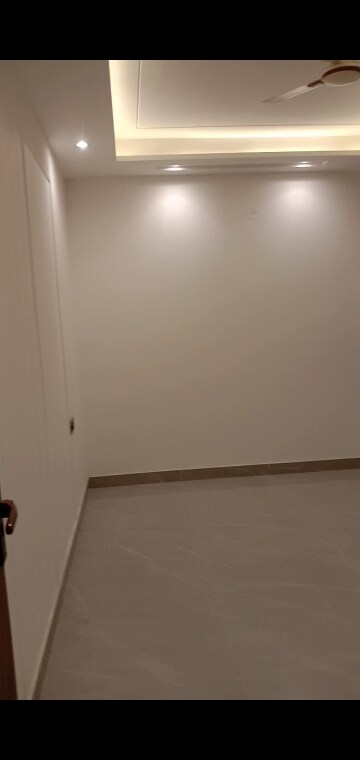 3 BHK Builder Floor For Sale in Mahavir Enclave