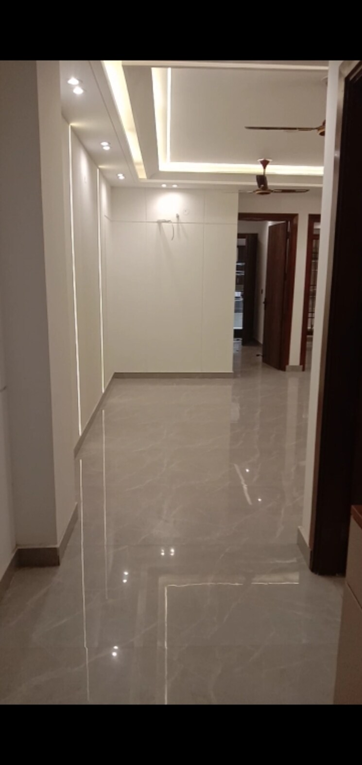 Bathroom, mahavir enclave 3 Bedroom 810 Sq.Ft. Builder Floor In Mahavir Enclave Delhi 9674478