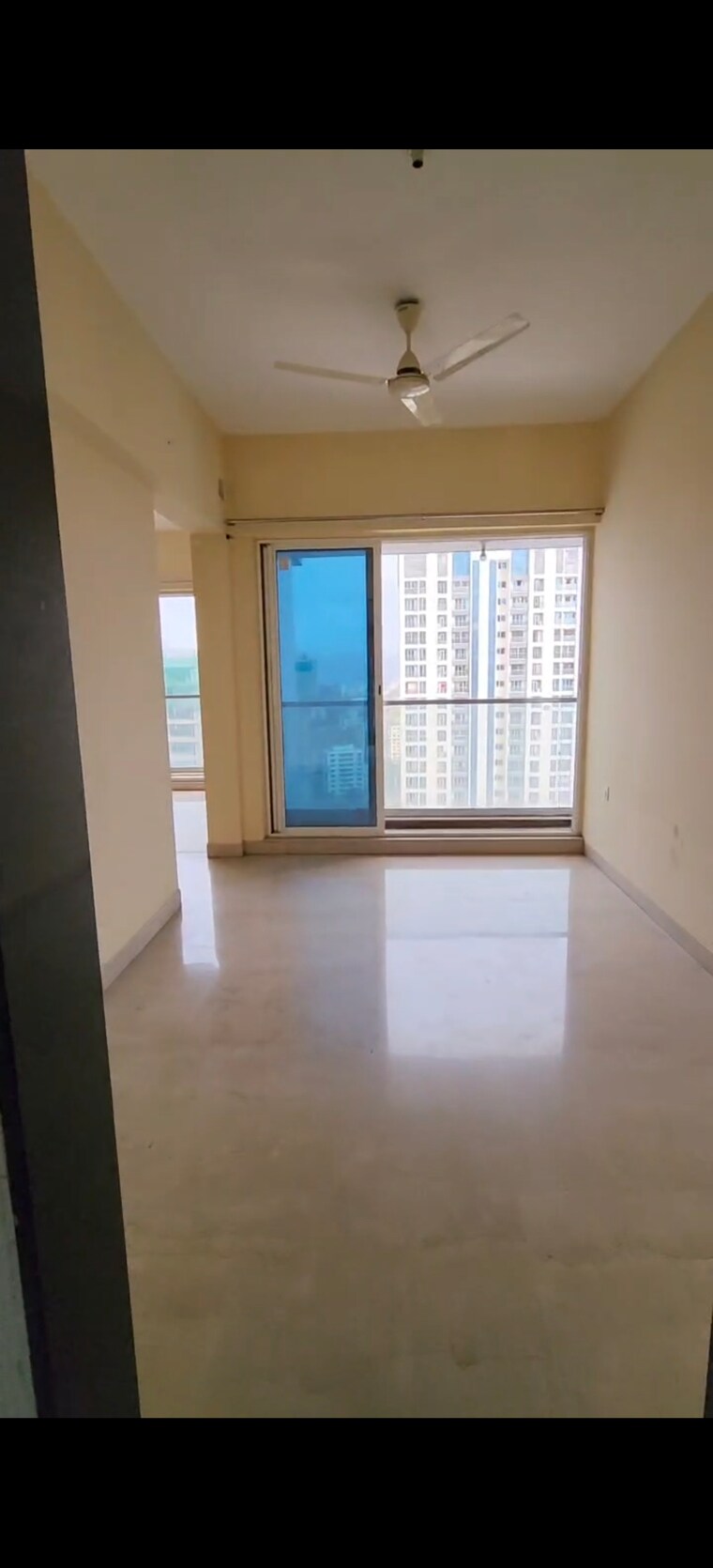 Room, sheth-avalon 2.5 Bedroom 1086 Sq.Ft. Apartment In Laxmi Nagar Thane 9674485