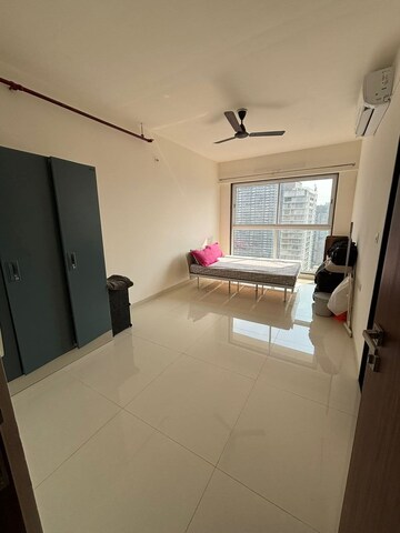  Pg For Rent in Parel