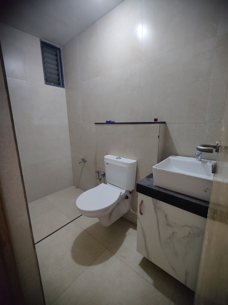 Bathroom, ambli 4 Bedroom 4122 Sq.Ft. Apartment In Ambli Ahmedabad 9674508