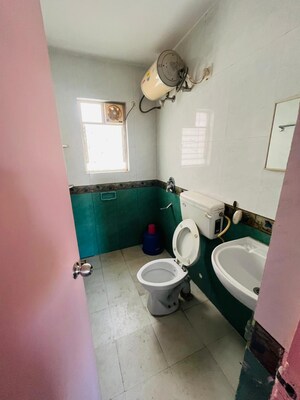 Team Area in 2 BHK Apartment at Pethkar Samrajya, Kothrud – for Rent