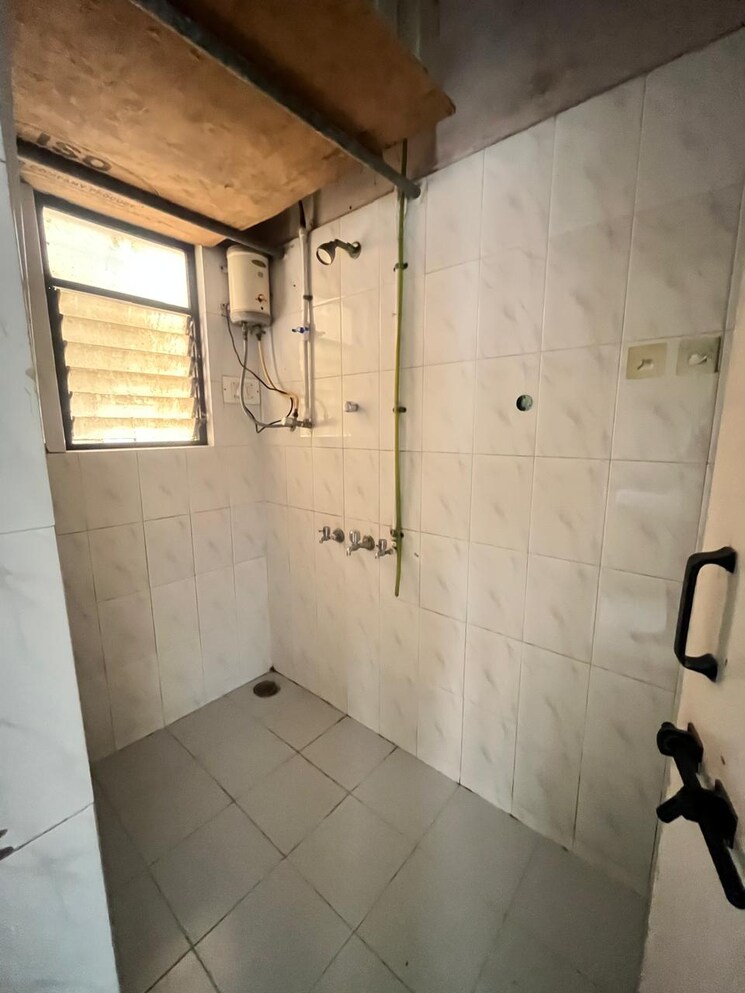 Bathroom, vatsalya-puram 1 Bedroom 600 Sq.Ft. Apartment In Kothrud Pune 9674531