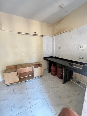 Room in 1 BHK Apartment at Vatsalya Puram, Kothrud – for Rent