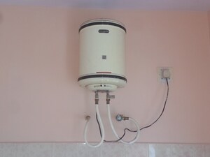 Bathroom in 1 RK Independent House at Ganga Nagar – for Rent