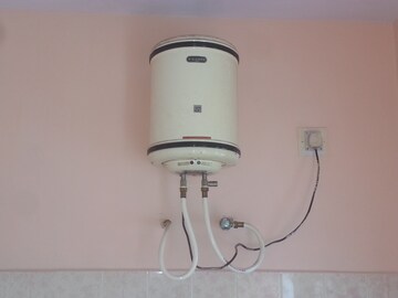 Bathroom in 1 RK Independent House at Ganga Nagar – for Rent