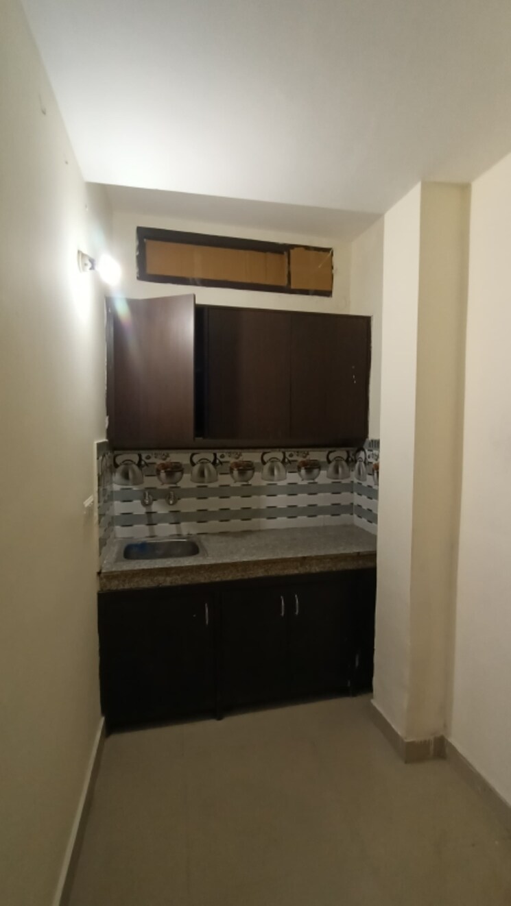 undefined, saket 1 RK 350 Sq.Ft. Builder Floor In Saket Delhi 9674553