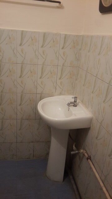 Bathroom in 1 RK Independent House at Ganga Nagar – for Rent