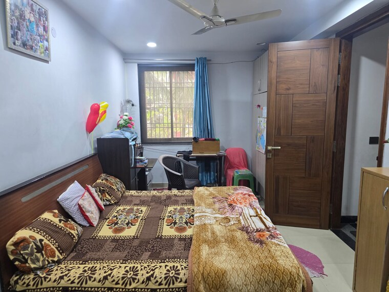 Bedroom, sector 33 1 RK 750 Sq.Ft. Independent House In Sector 33 Noida 9674554