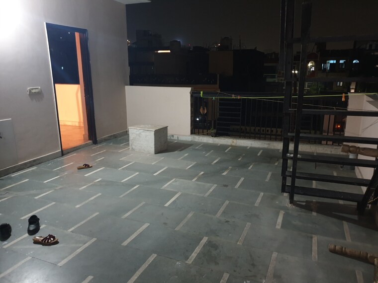 Kitchen, sector 72 1 RK 750 Sq.Ft. Independent House In Sector 72 Noida 9674560