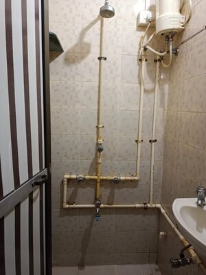 Bathroom in 1 BHK Apartment at Mahalaxmi CHS Worli, Worli – for Rent