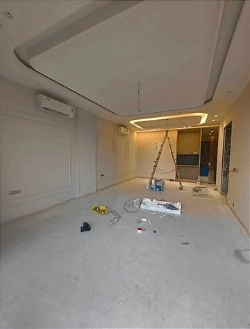 Living Room in 3 BHK Builder Floor at Nehru Enclave – for Rent