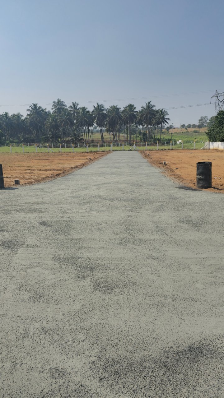  Plot For Sale in Kinathukadavu