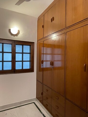 Room in 6 BHK Villa at Anand Niketan – for Rent