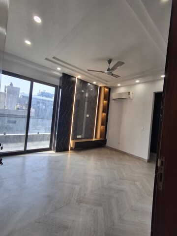 Room in 3 BHK Builder Floor at Ansal Plaza Sector-23, Sector 23 – for Sale