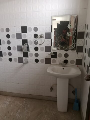 Bathroom in 2 BHK Builder Floor at Ansals Sushant City – for Rent