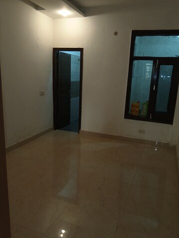 Room in 2 BHK Builder Floor at Dhakoli – for Sale