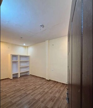 Bathroom in 2 BHK Apartment at Hazratganj – for Rent