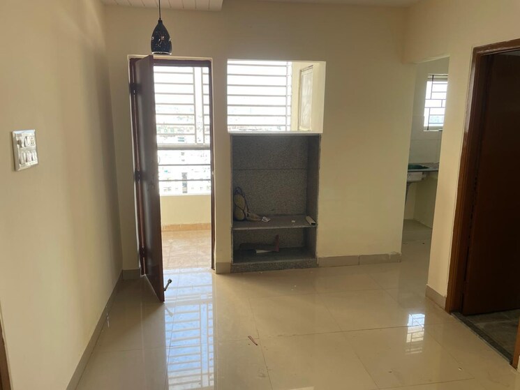 Room, chitrapuri-colony 2 Bedroom 1250 Sq.Ft. Apartment In Manikonda Hyderabad 9674629