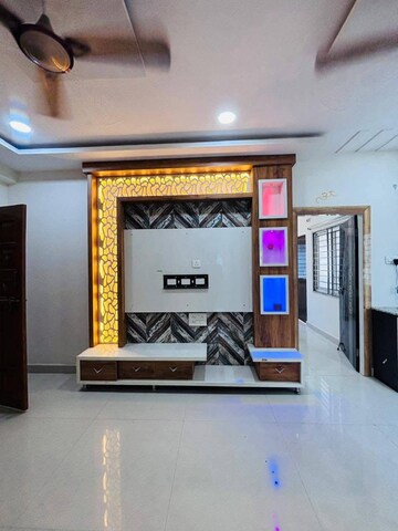2 BHK Apartment For Rent in solitaire ragavendra, Kondapur