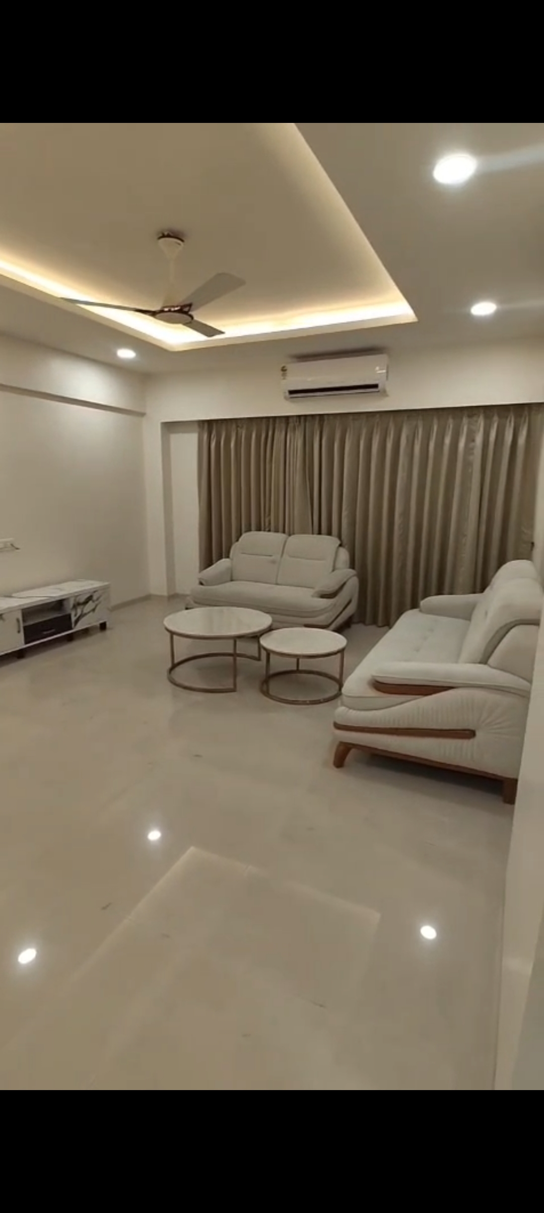 3 BHK + Pooja Room Apartment For Rent in Lords Tower