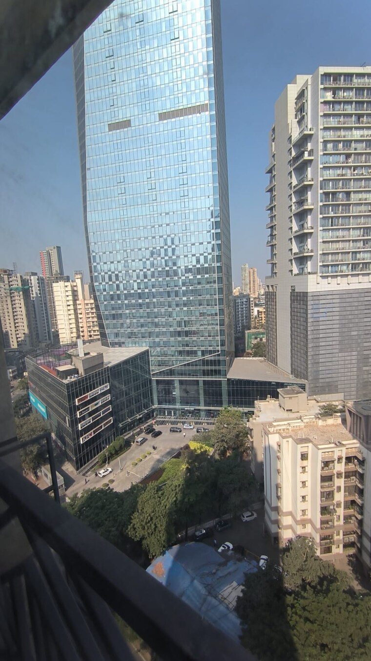 Exterior View, sugee-laxmi-niwas 2 Bedroom 700 Sq.Ft. Apartment In Dadar West Mumbai 9674701