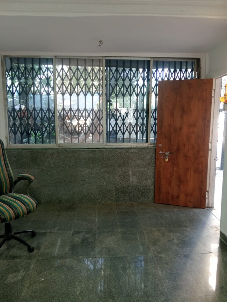  Parking, jyoti-apartments-andheri 1.5 Bedroom 600 Sq.Ft. Apartment In Andheri West Mumbai 9674711