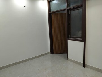Room in 2 BHK Builder Floor at Govindpuri – for Sale