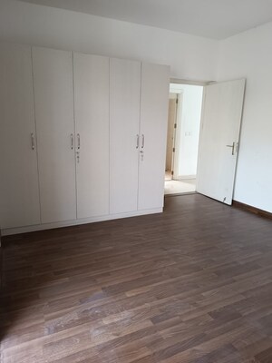 3 BHK Apartment For Rent in Puri Pranayam, Sector 82