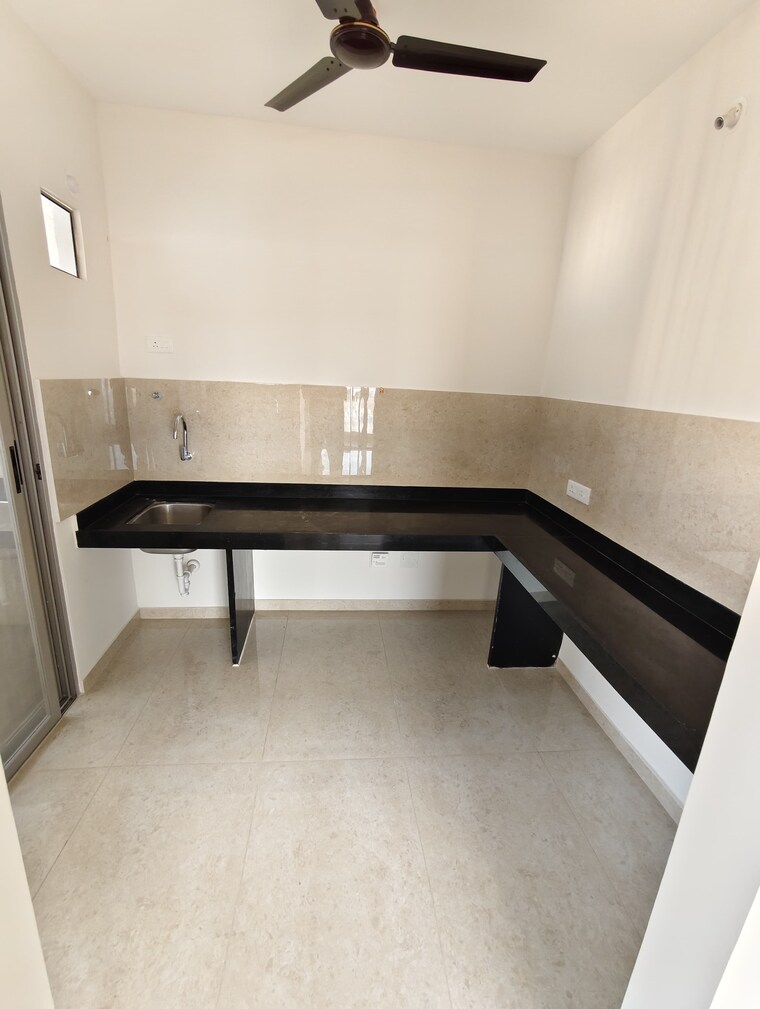 Kitchen, vilas-javdekar-yashwin-enchante 2.5 Bedroom 1100 Sq.Ft. Apartment In Kharadi Pune 9674726