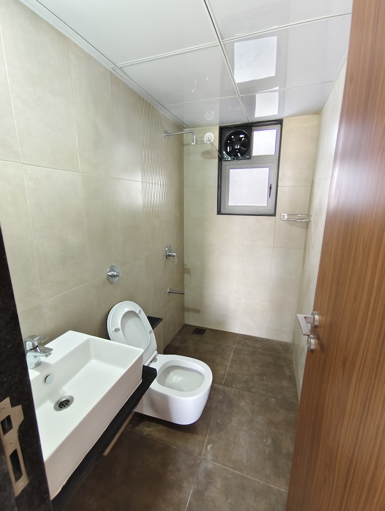 Bathroom, vilas-javdekar-yashwin-enchante 2.5 Bedroom 1100 Sq.Ft. Apartment In Kharadi Pune 9674726