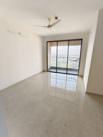 Room in 2.5 BHK Apartment at Vilas Javdekar Yashwin Enchante, Kharadi – for Sale